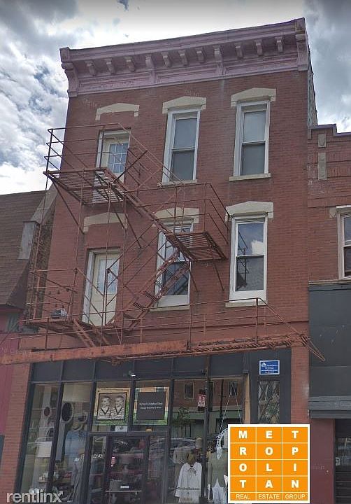 2545 W North Ave