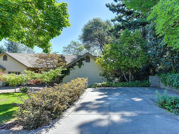 5th image of 312 Hammond Dr