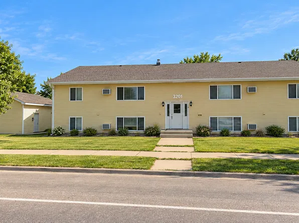 3201 E Rosser Ave, 3201 E Rosser Ave APT 7, Bismarck, ND 58501