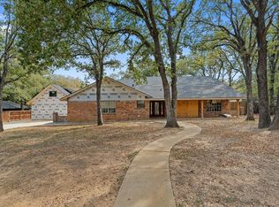413 Live Oak Dr, Colleyville, TX 76034