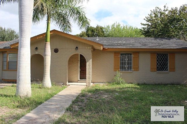 1st image of 864 Jenny Cir