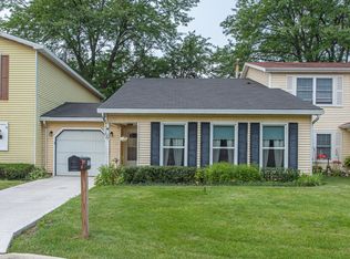 2122 Almond Ln, Glendale Heights, IL 60139