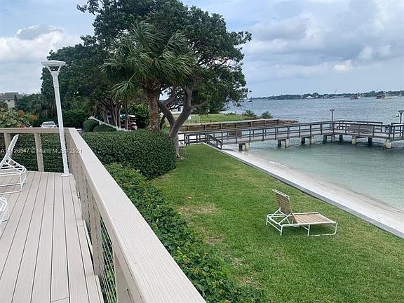 5th image of 5600 N Flagler Dr APT 2104