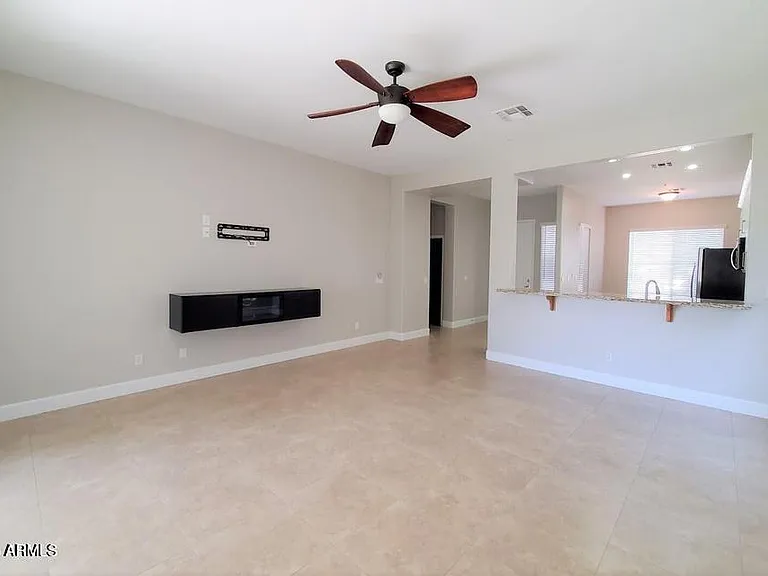 7729 E Tailspin Ln — Photo 3