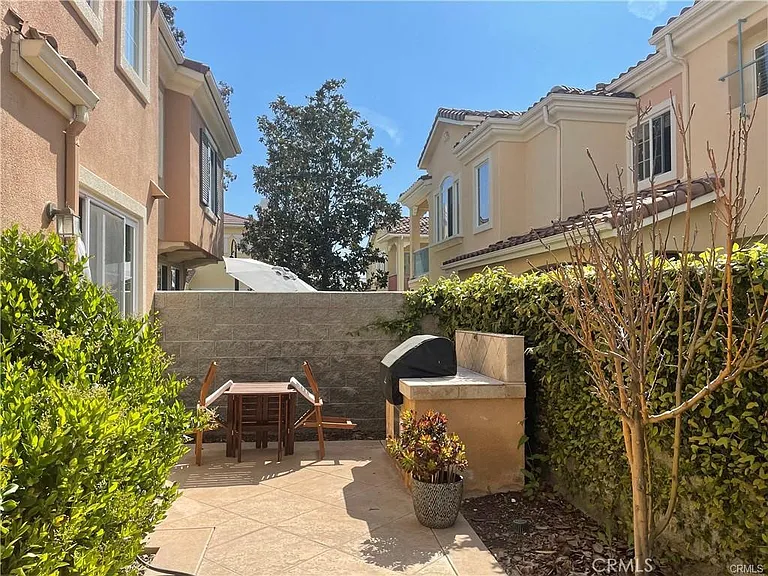 4164 Terraza Way #B — Photo 18