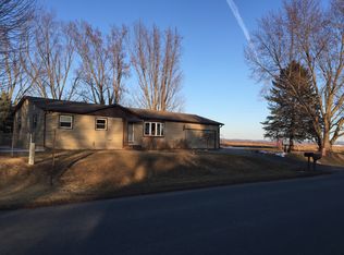 W8314 N Shore Dr, Onalaska, WI 54650