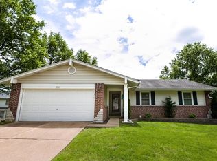 2512 Grove Springs Ct, Saint Louis, MO