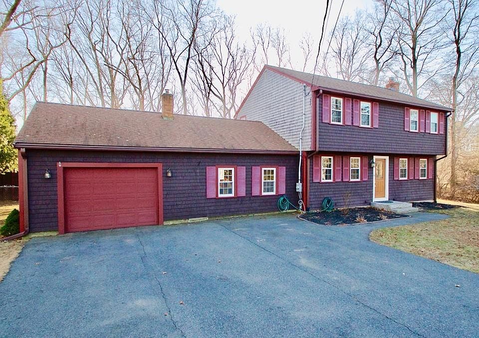 1st image of 71 Heather Dr