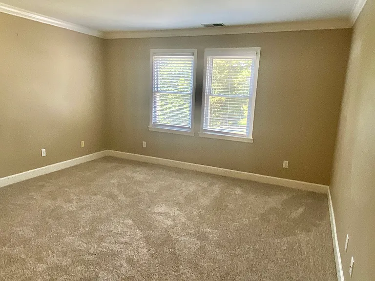 Country Club Dr — Photo 22