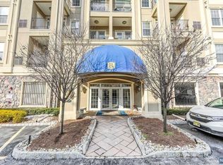 5104 Burwood Rd, Clifton, NJ 07013