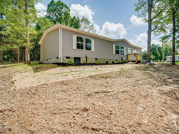 2nd image of 335 Laws Rd