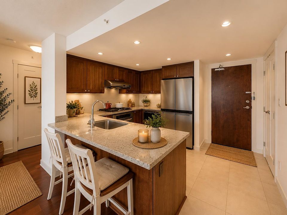 1st image of 9373 Hemlock Dr #228