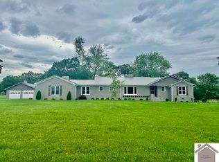 6174 State Route 94 E, Murray, KY 42071