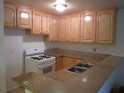 4th image of 9848 Tabor St APT 117