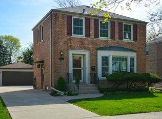 1653 Manchester Ave, Westchester, IL 60154