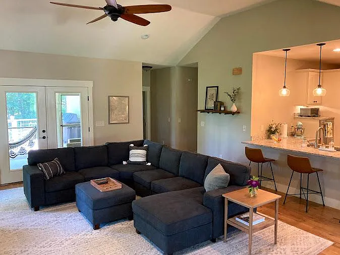 14 Forest Park Ln — Photo 4
