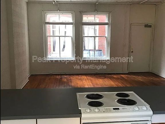 5th image of 308 W Broad St APT A