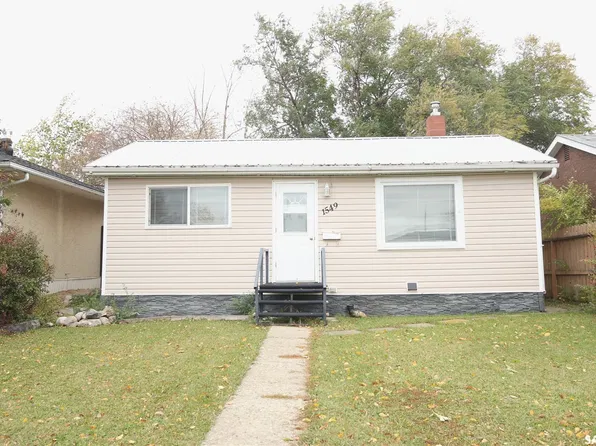 1549 Bond Street, Regina, SK S4N 1X4