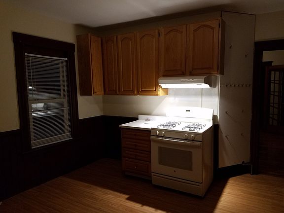 3rd image of 248 South St