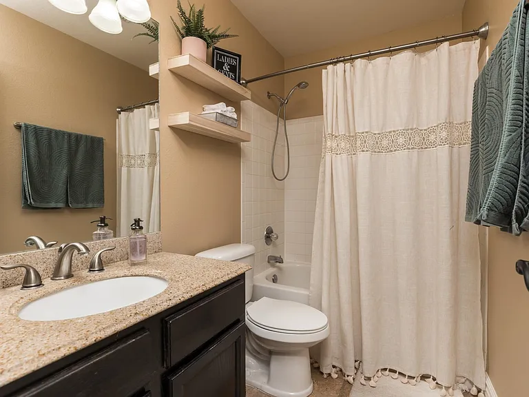 10371 E Davenport Dr — Photo 30