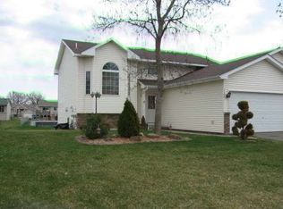 1106 4th Ave SW, Isanti, MN 55040