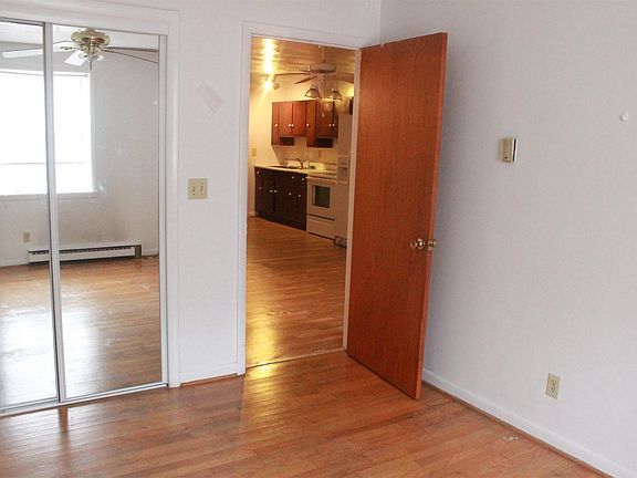 3rd image of 177 College Dr APT 5