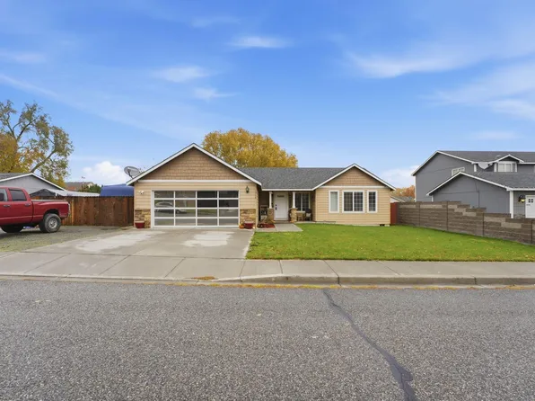 1716 W 40th Ave, Kennewick, WA 99337