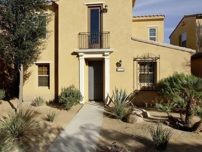 653 Calle Vibrante, Palm Desert, CA, 92211