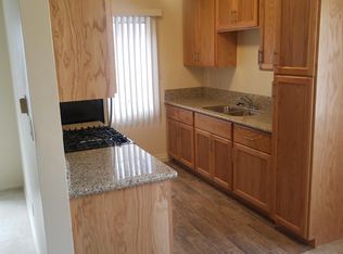 535 E Hazel St #A, Inglewood, CA 90302