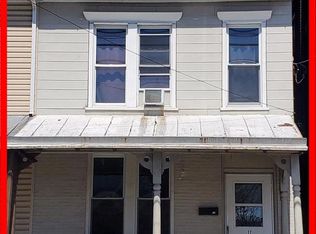 17 Lehman St, Lebanon, PA 17046