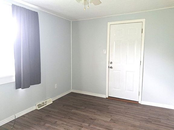5th image of 308 Montgomery St