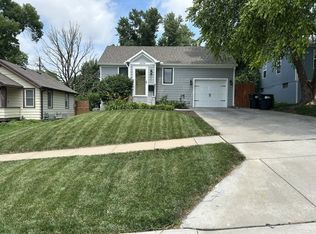 6636 Pinkney St, Omaha, NE 68104