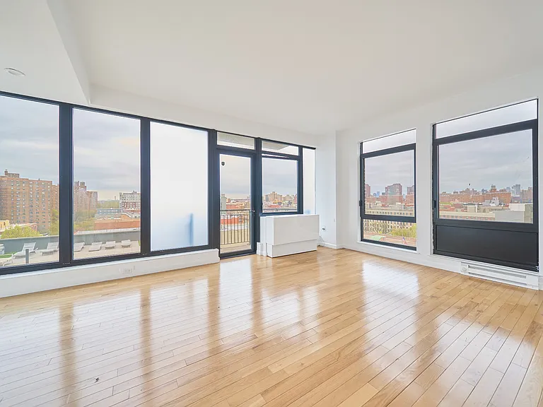 2211 3rd Ave #9-B — Photo 1