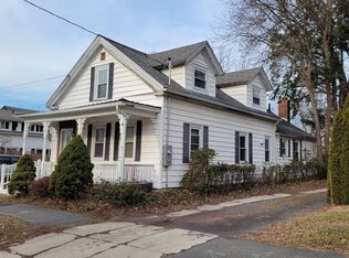 19 Prospect St, Greenfield, MA 01301