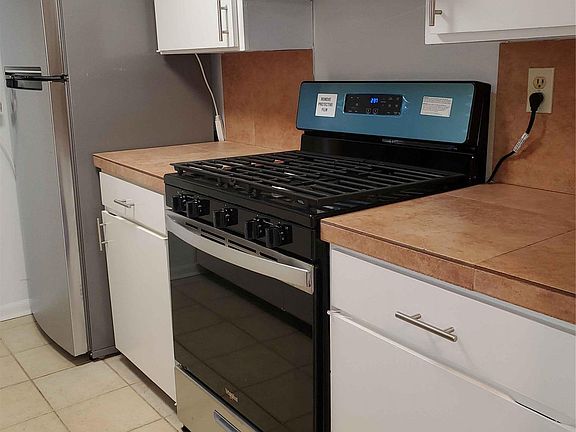 4th image of 1800 Lavaca St APT 415