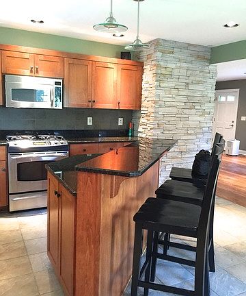 4th image of 6S436 Shagbark Ln