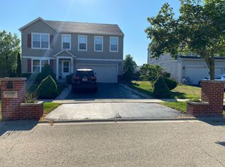 1700 Coyote Ridge Ct, Plainfield, IL 60586