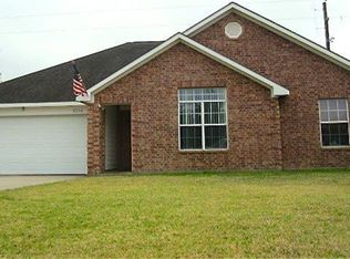 8730 Rowen Ct, Needville, TX 77461