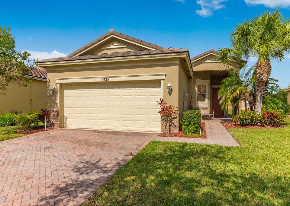 1st image of 9728 SW Eastbrook Cir
