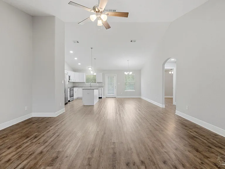 1454 Windy Ln — Photo 8