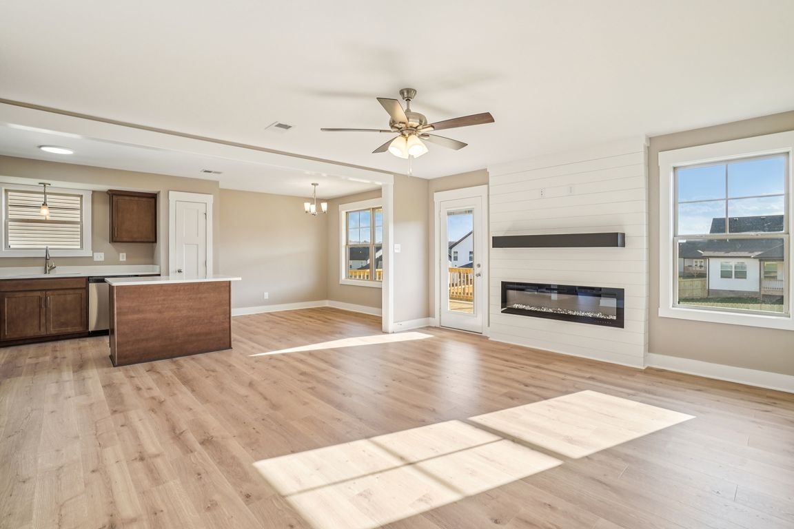 next background image