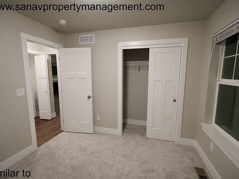 4021 NE 4th St — Photo 16