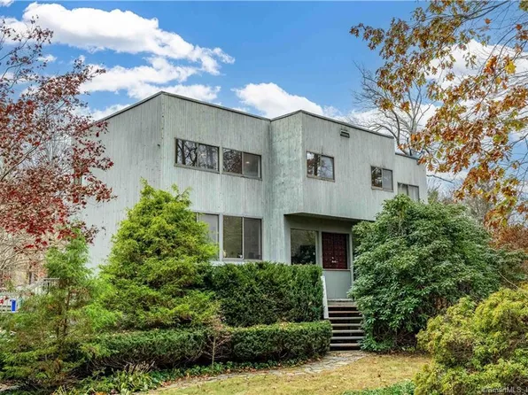 83 Newton Road, Litchfield, CT 06778