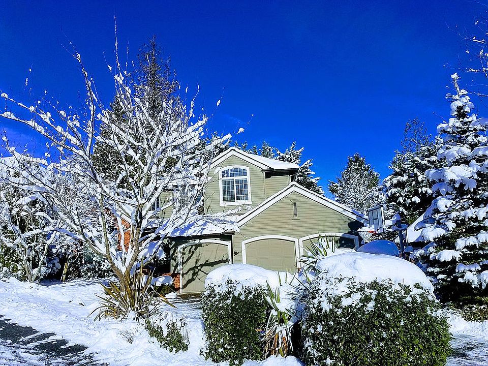 1st image of 23252 NE 15th St