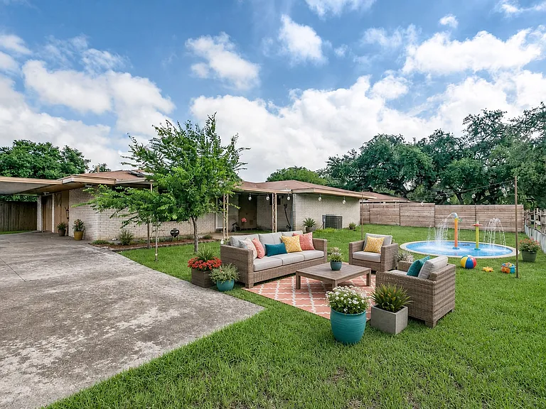 8390 N Verde Dr #1 — Photo 9