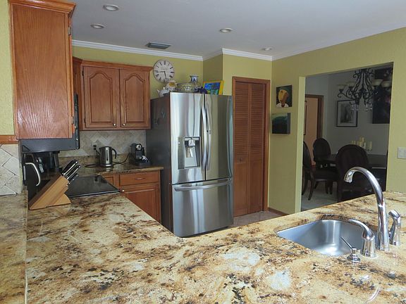 2nd image of 5335 Faywood Ct