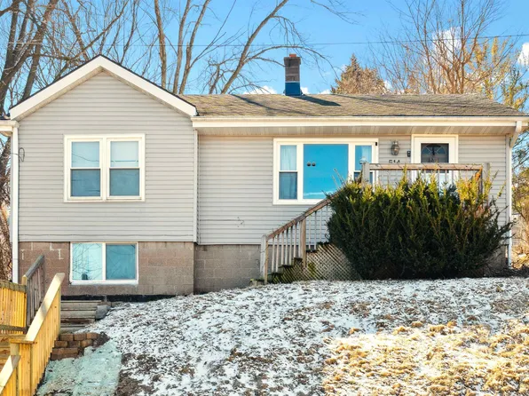 514 Napier St, Dubuque, IA 52001