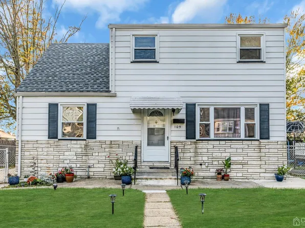 109 Wilson Ave, Parlin, NJ 08859