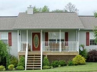 7440 Twin Brooks Blvd, Knoxville, TN 37918