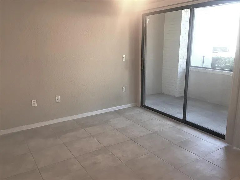 705 Boardwalk Dr #413 — Photo 4